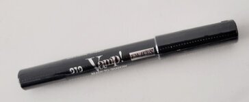 Crayon yeux.jpg